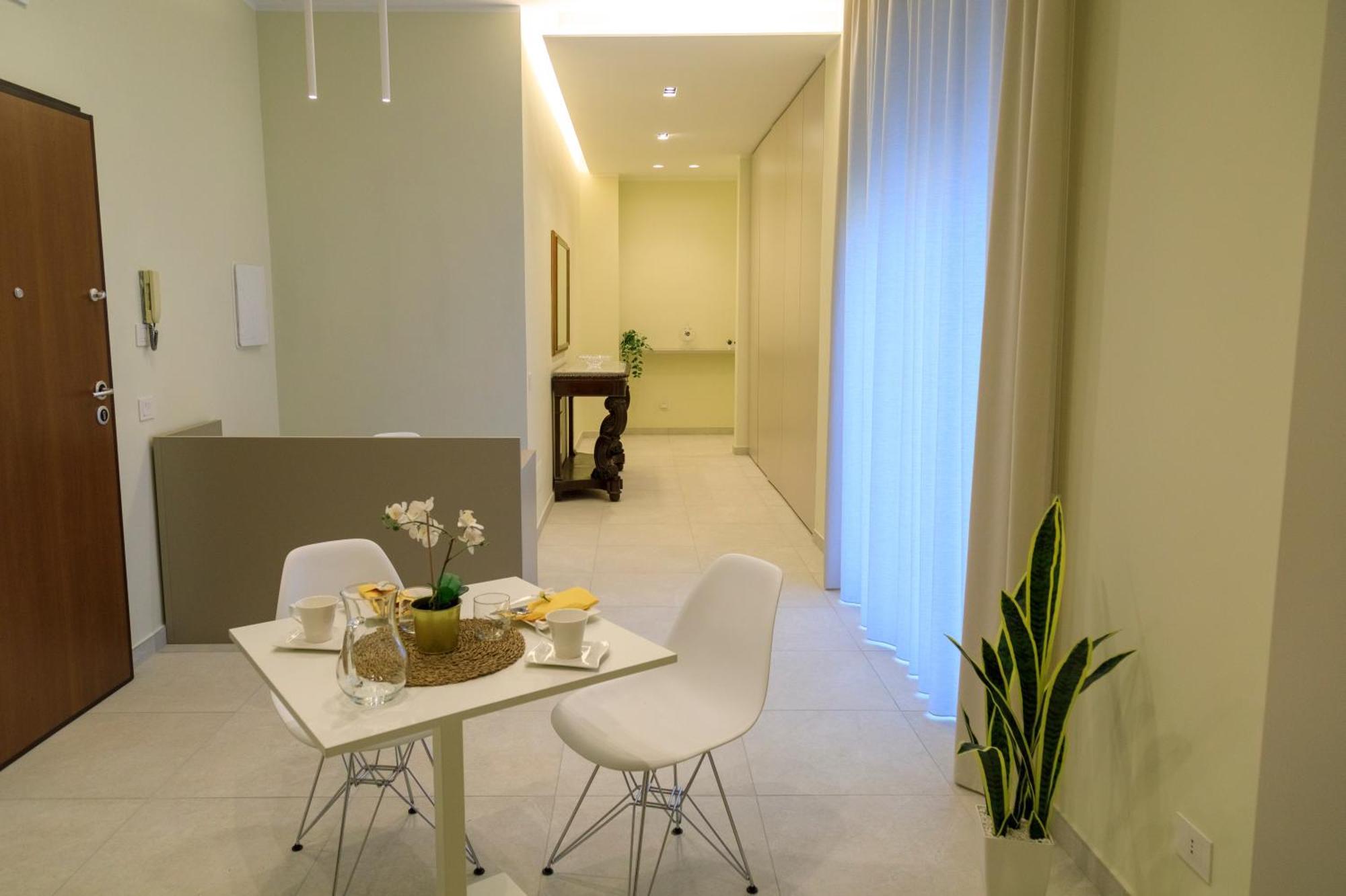 Domus Vivian Hotel Montecorvino Pugliano Ngoại thất bức ảnh
