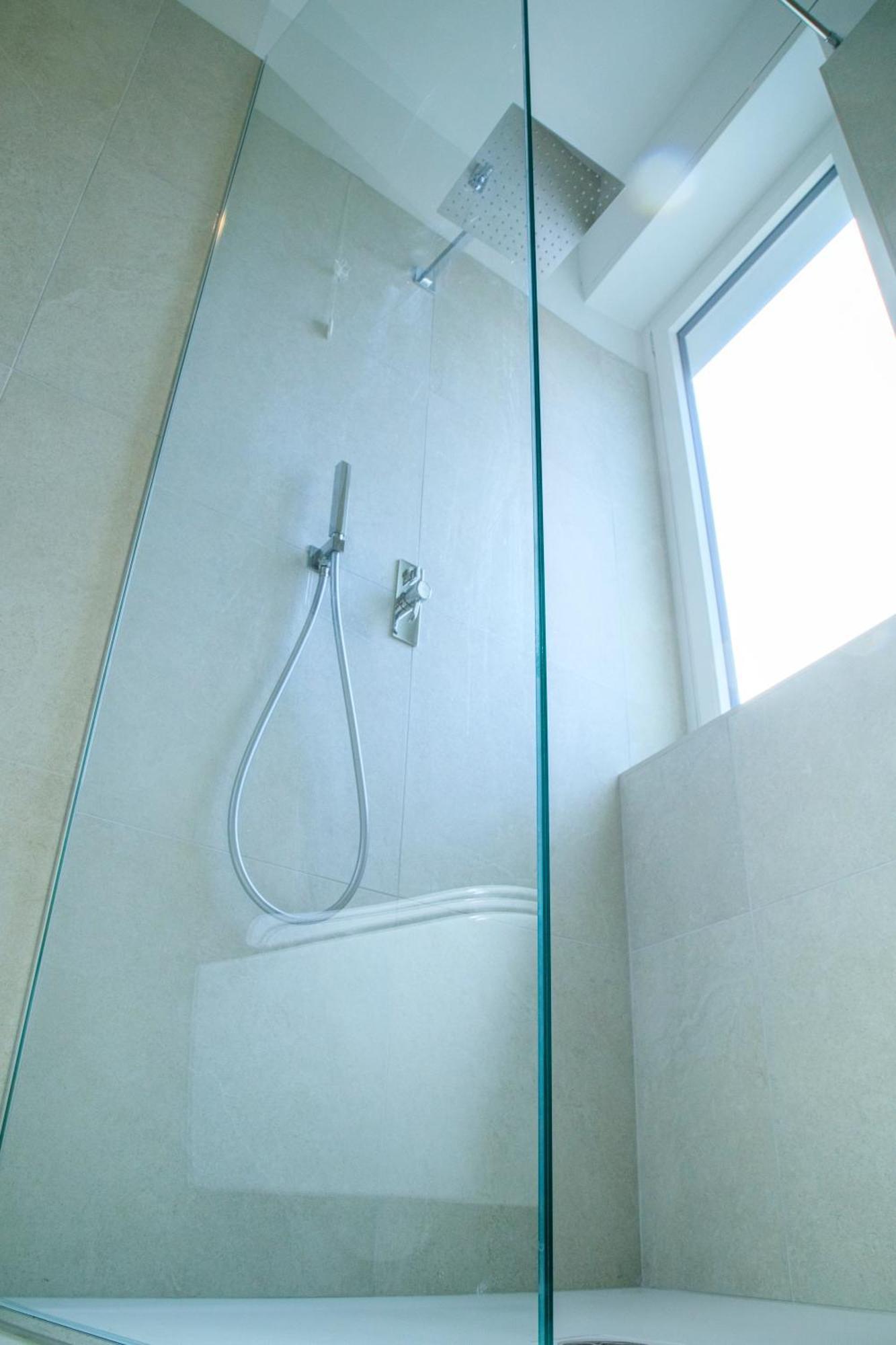 Domus Vivian Hotel Montecorvino Pugliano Ngoại thất bức ảnh